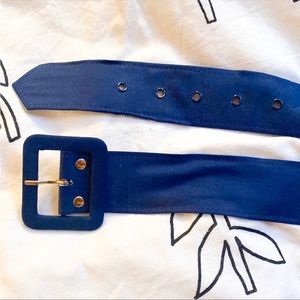 Vintage blue belt